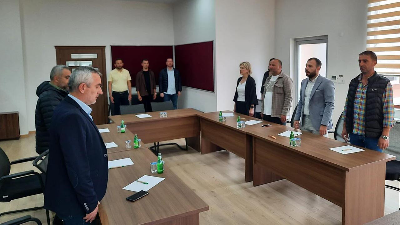 Yalova Kadikoy Belediye Meclis Ayis Ay Birlesim Toplanti Karar (1)
