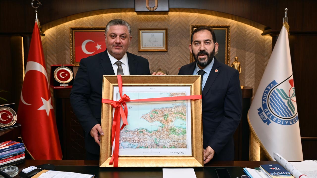Yalova Belediye Baskan Mehmet Gurel Il Genel Meclis Hasan Soyguzel (3)