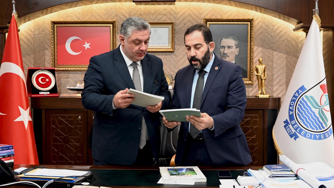 Yalova Belediye Baskan Mehmet Gurel Il Genel Meclis Hasan Soyguzel (4)