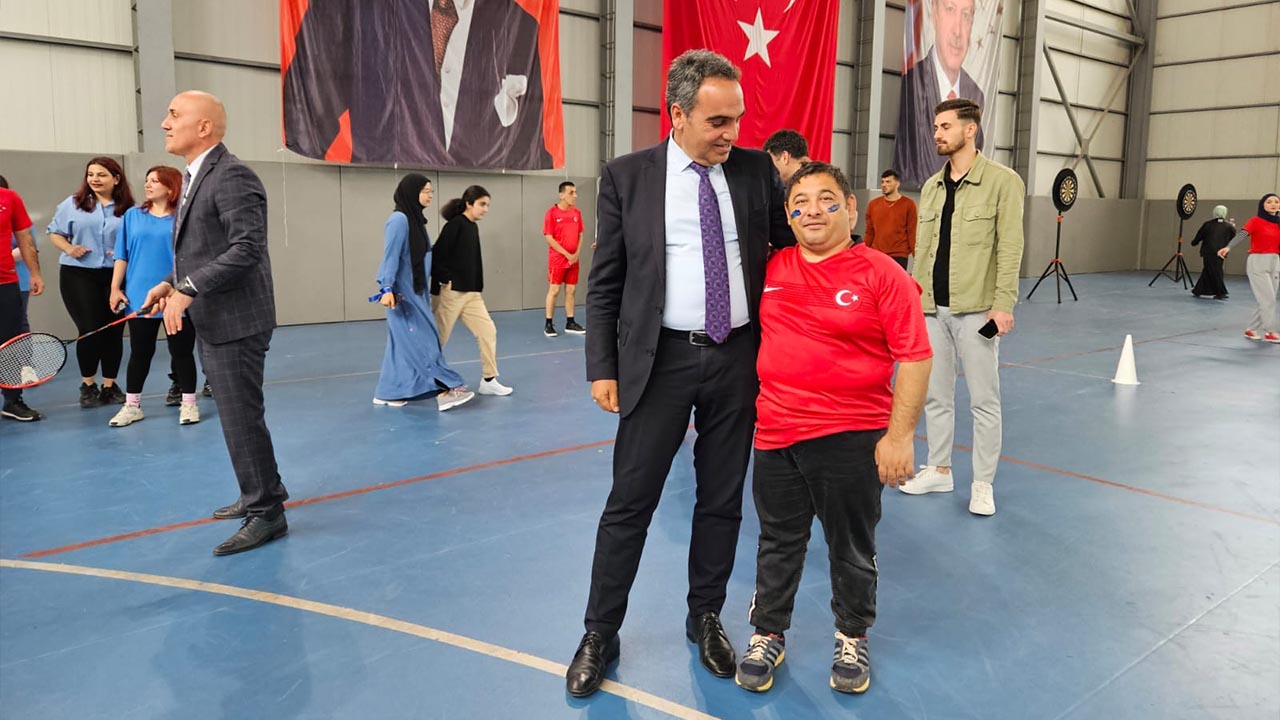 Yalova Genclik Spor Mudur Salih Kilic Hareket Et Rengini Bul Spor Etkinlik Engelliler Haftasi (1)