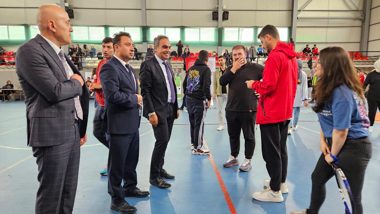 Yalova Genclik Spor Mudur Salih Kilic Hareket Et Rengini Bul Spor Etkinlik Engelliler Haftasi (2)