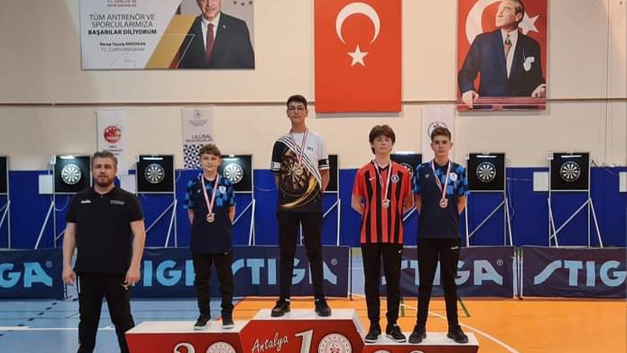 Yalova Ciftlikkoy Belediyespor Turkiye Dart Sampiyona Madalya (5)