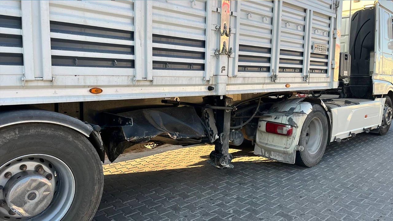 Yalova Bursa Orhangazi Kavsak Tir Otomobil Trafik Kaza Hastane (2)