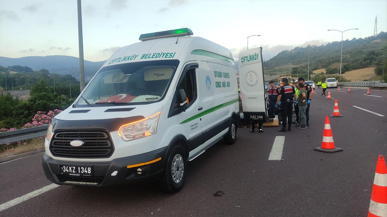 Yalova Gebze Orhangazi Izmir Kilic Kavsak Trafik Kaza Olum Yarali Hastane (1)