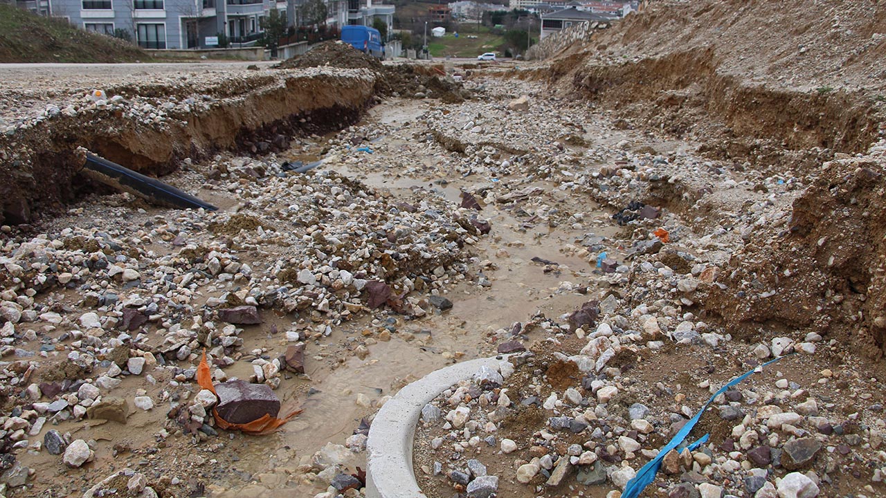Yalova Hastane Ozan Burak Cangir Haber Gazete Jeoloji Deprem (4)