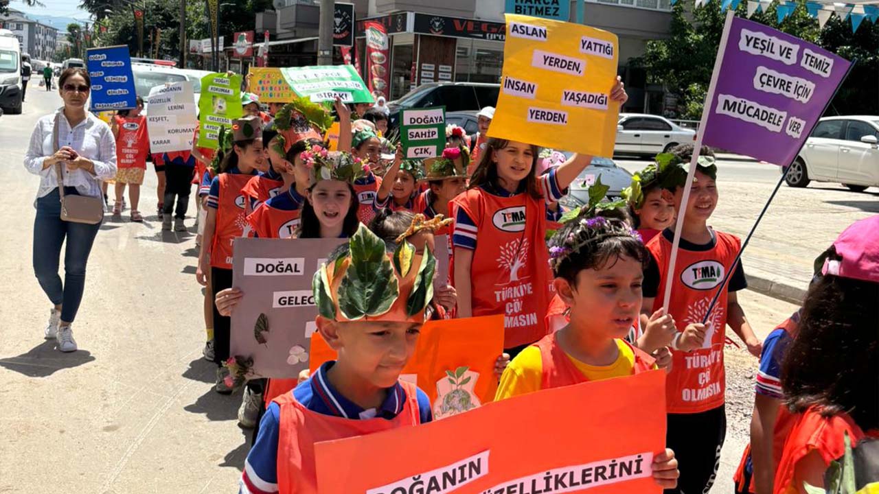 Yalova Merkez Ciftlikkoy Cinarcik Tema Cevre Hafta Temizlik (7)