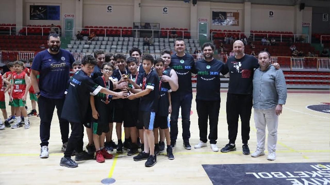 Yalova Basketbol U10 U12 Kupa Sampiyon (4)