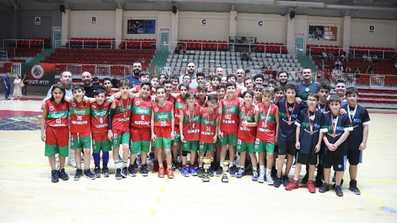 Yalova Basketbol U10 U12 Kupa Sampiyon (9)