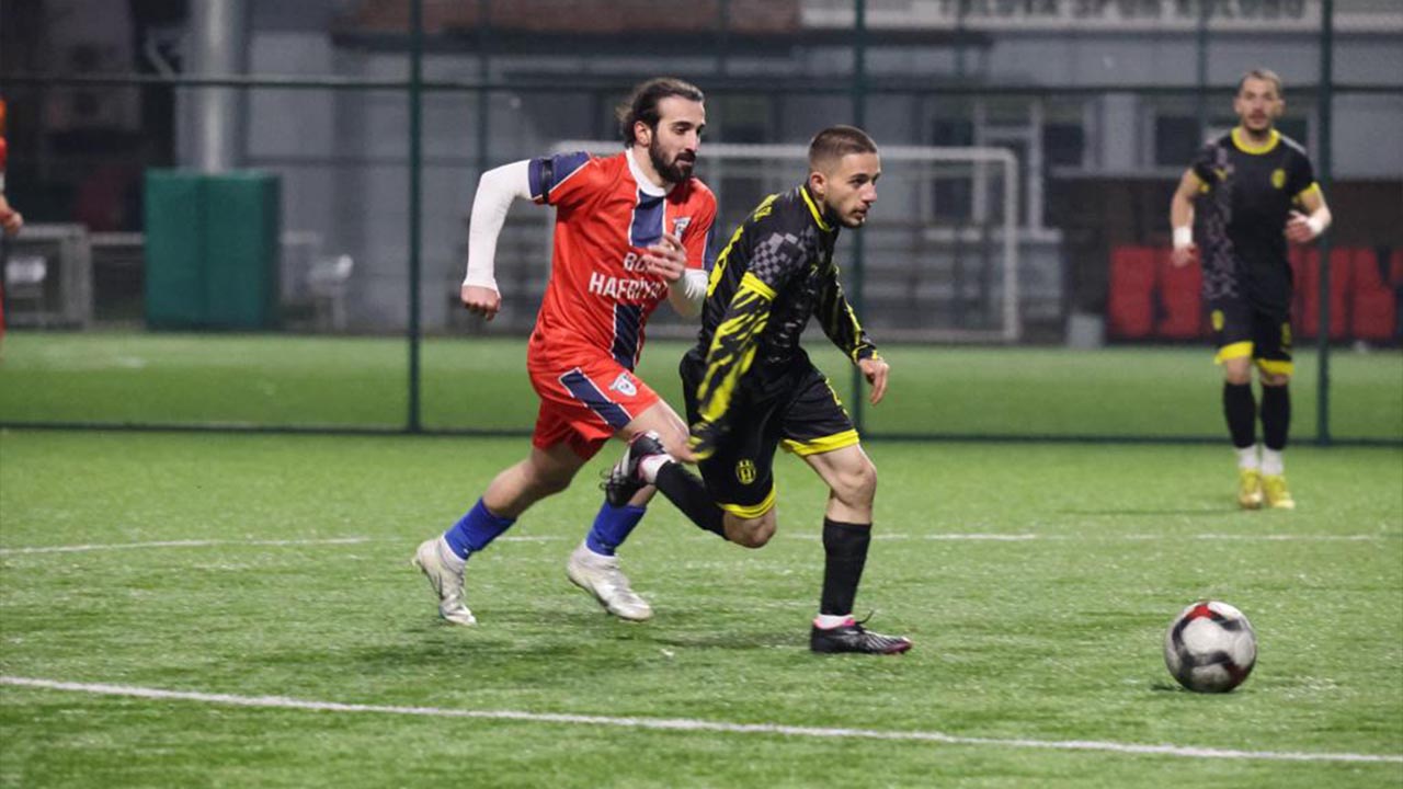 Yalova Birinci Amator Kume Futbol Takim Belli (1)