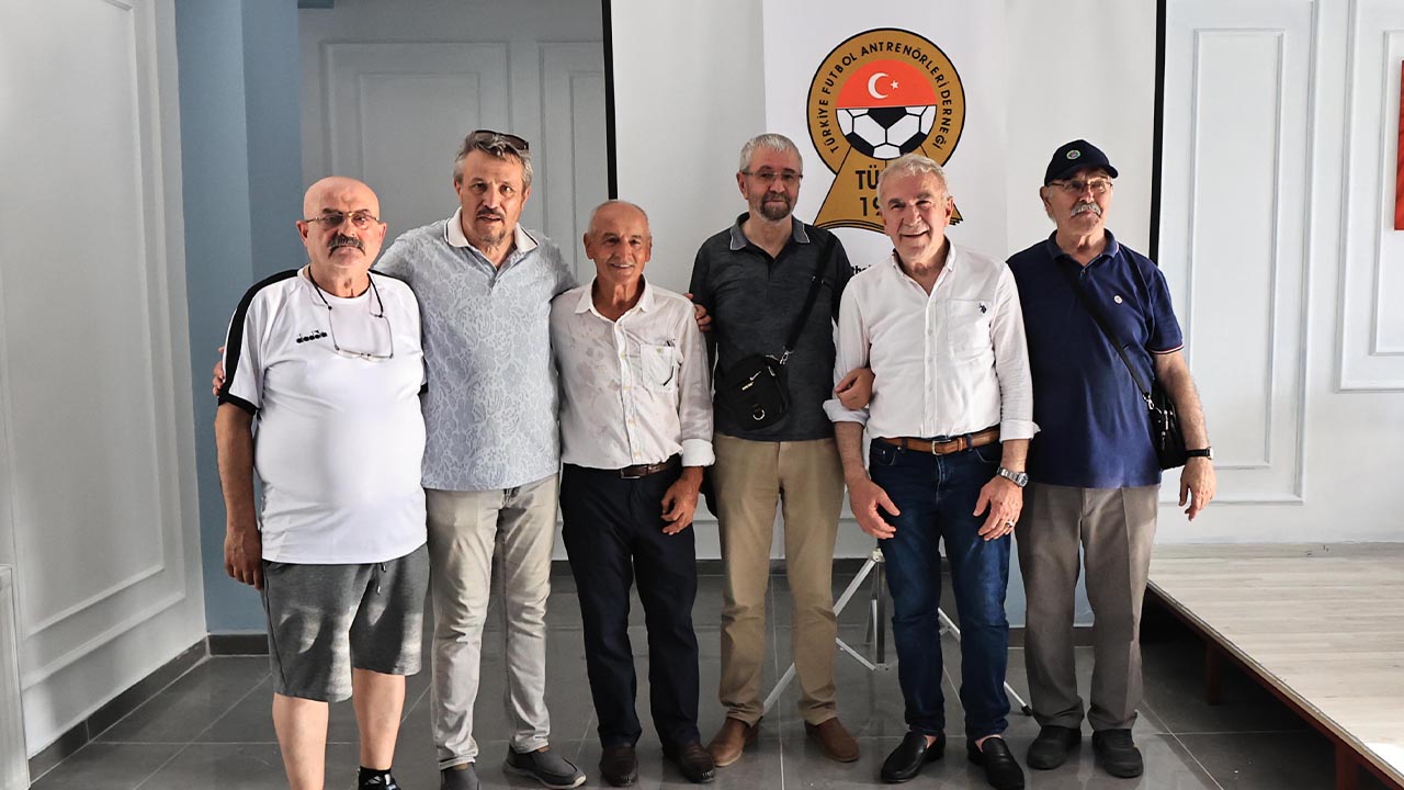 Yalova Turkiye Faal Futbol Antronerleri Sube Baskan Secim (3)