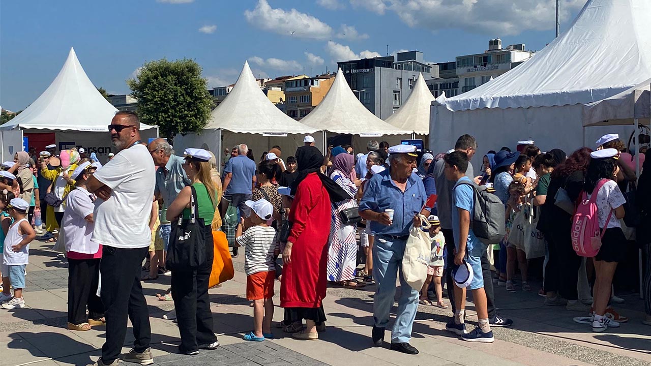 Yalova Kabotaj Bayram Stant Denizcilik Vali Hulya Kaya (2)