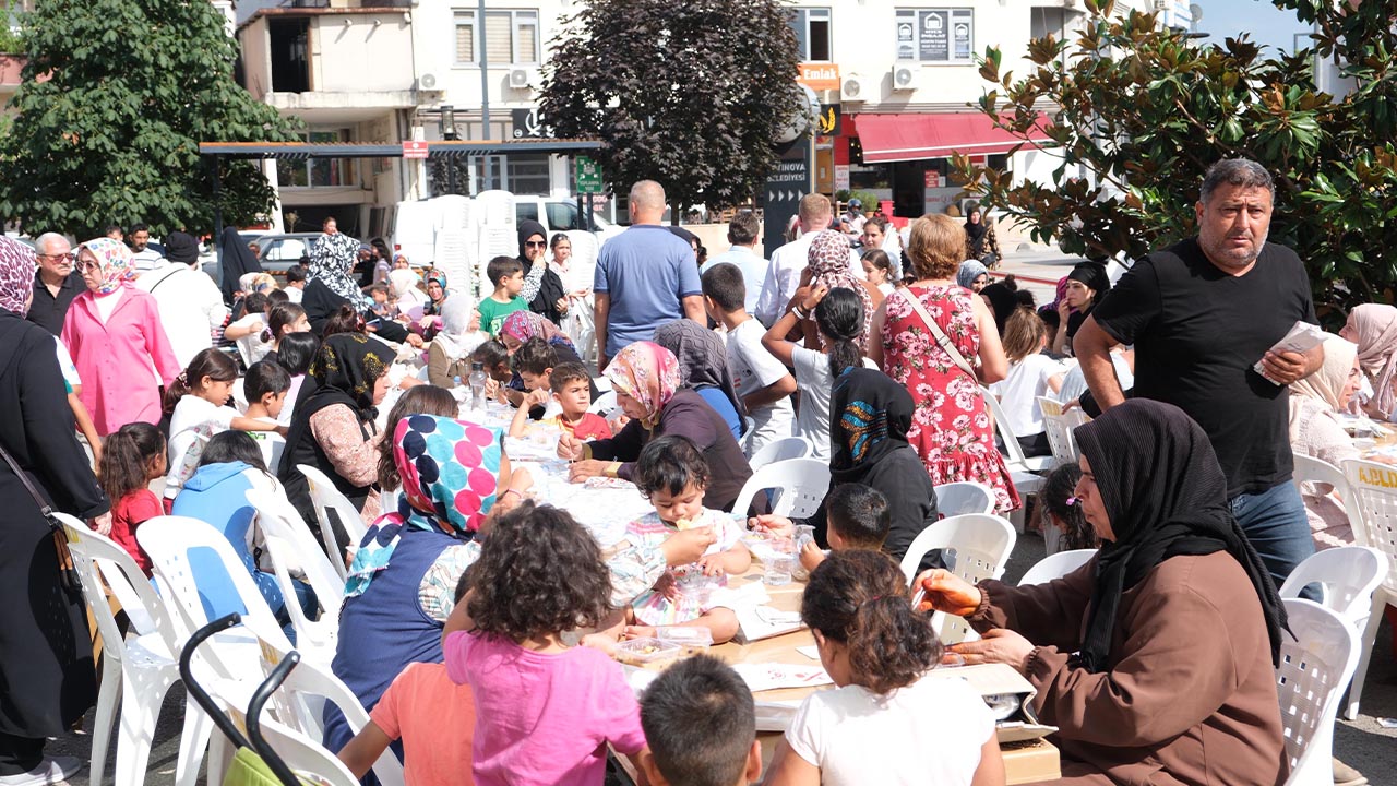 Yalova Altinova Belediye Asure Dagitma Muharrem Ay Dua (1)