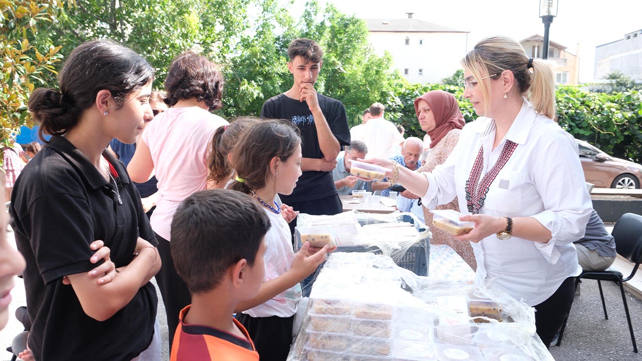 Yalova Altinova Belediye Asure Dagitma Muharrem Ay Dua (2)