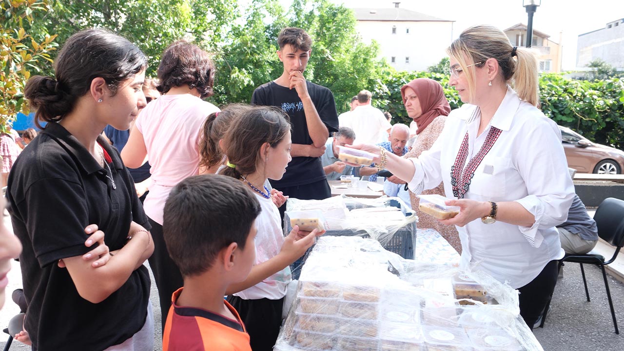 Yalova Altinova Belediye Asure Dagitma Muharrem Ay Dua (4)