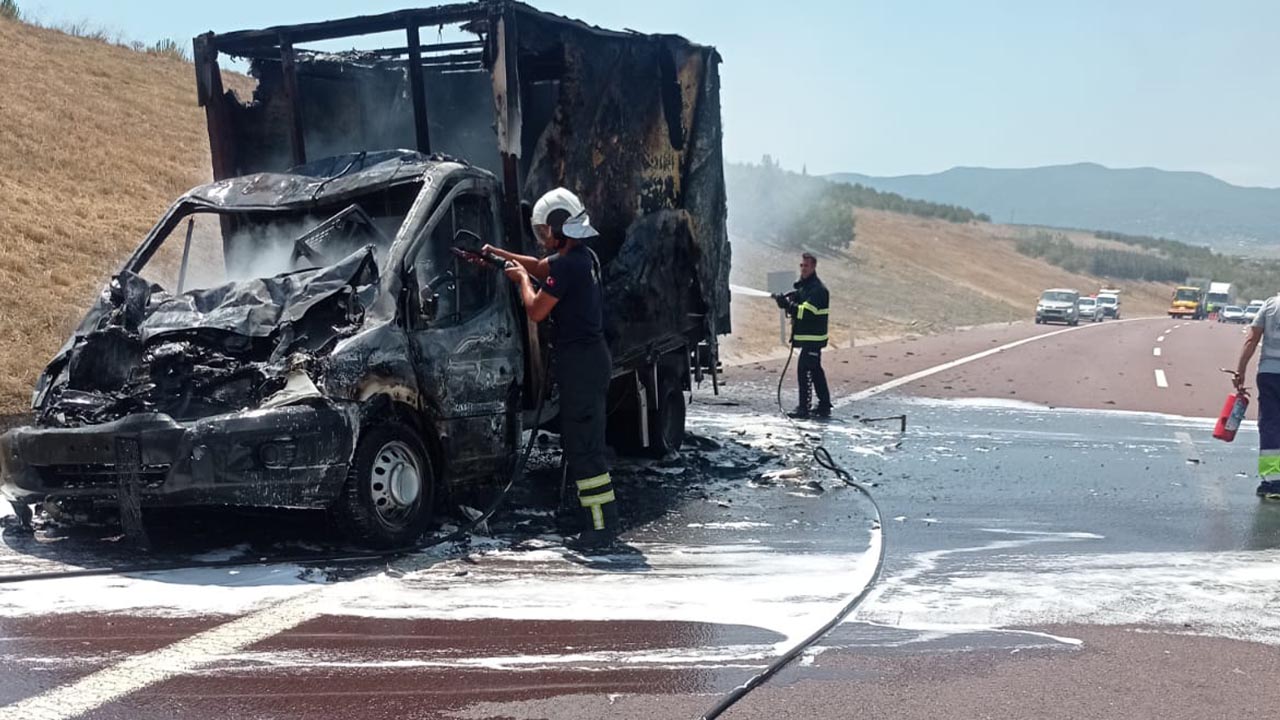 Yalova Altinova Gebze Karayol Arac Yangin Maddi Hasar Hastane Yarali (2)