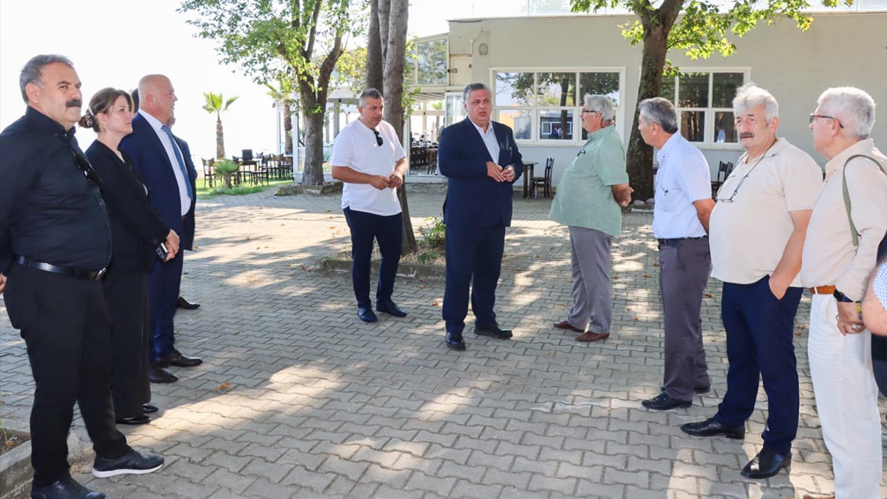 Yalova Belediye Baskan Mehmet Gurel Muhtar Toplanti (1)