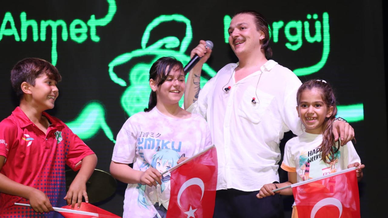 Yalova Belediye Dusman Isgali Kurtulus Yildonum Konser (6)