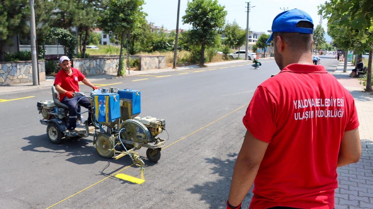 Yalova Belediye Sehit Yasar Kus Cadde Asfaltlama Serit Cizgi Boyama (4)