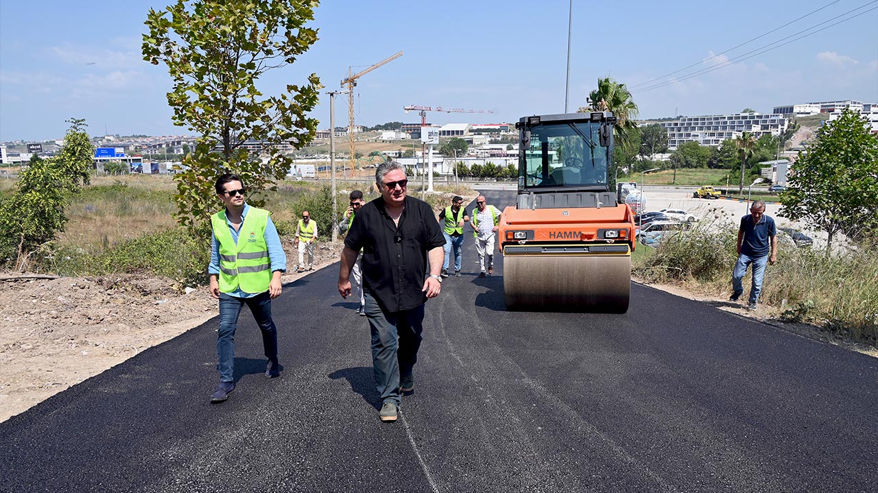 Yalova Bursa Safran Muhsin Yazicioglu Cadde Asfaltlama Belediye Calisma (2)