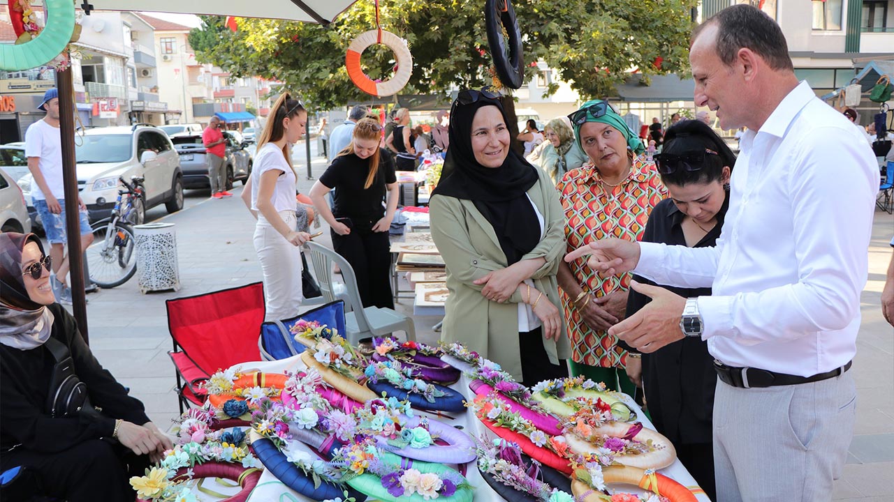 Yalova Ciftlikkoy Belediye Baskan Adil Yele Kadın Emek Senlik (4)