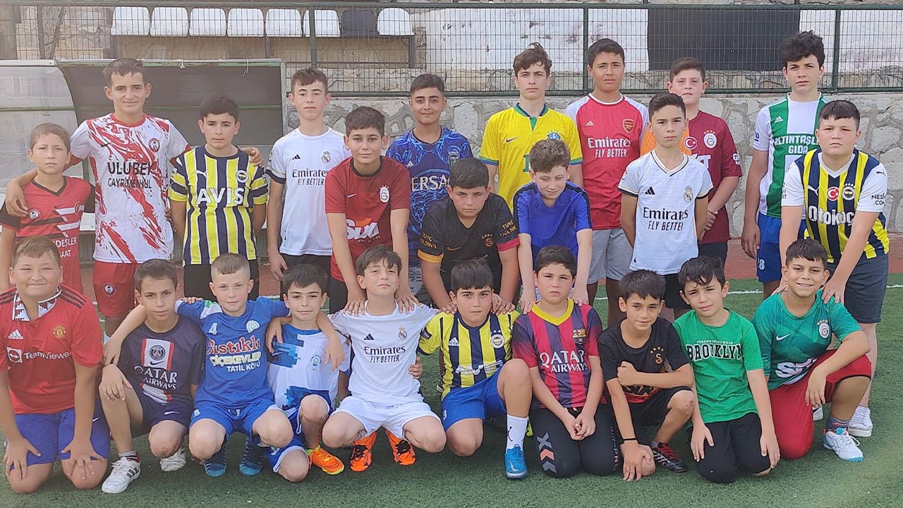 Yalova Armutlu Gsb Futbol Okul Fistikli Genc (3)