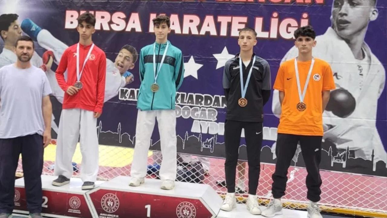 Yalova Taskopru Karate Ihtisas Omer Guney Bursa Altin Madalya (5)