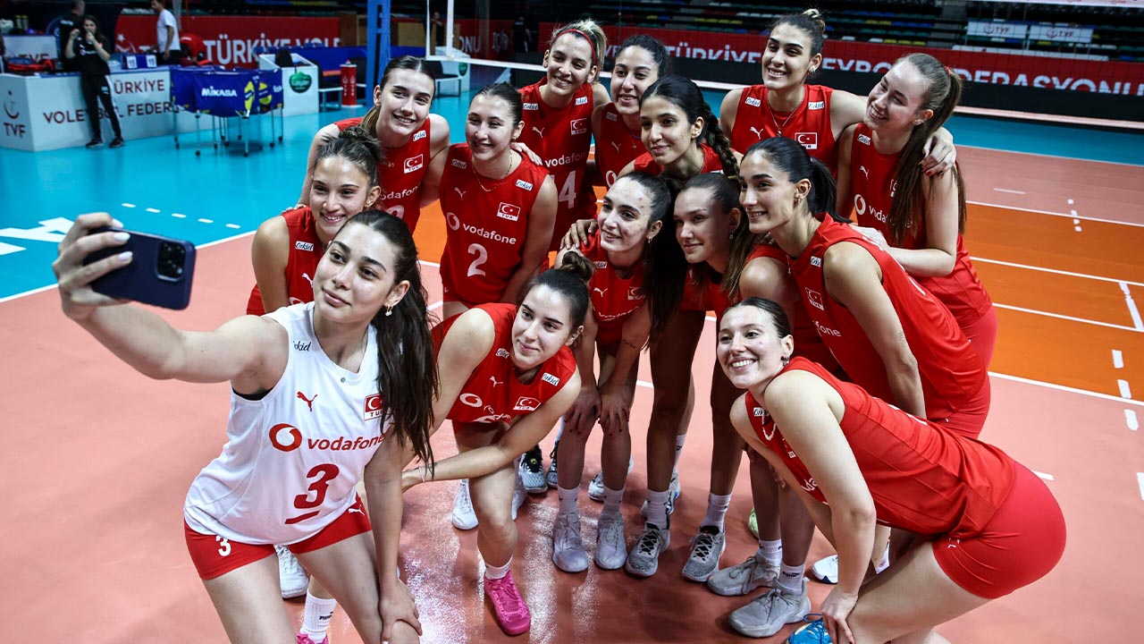 Yalova Voleybol Avrupa Sampiyona Milli Takim Eylul Durgun (3)