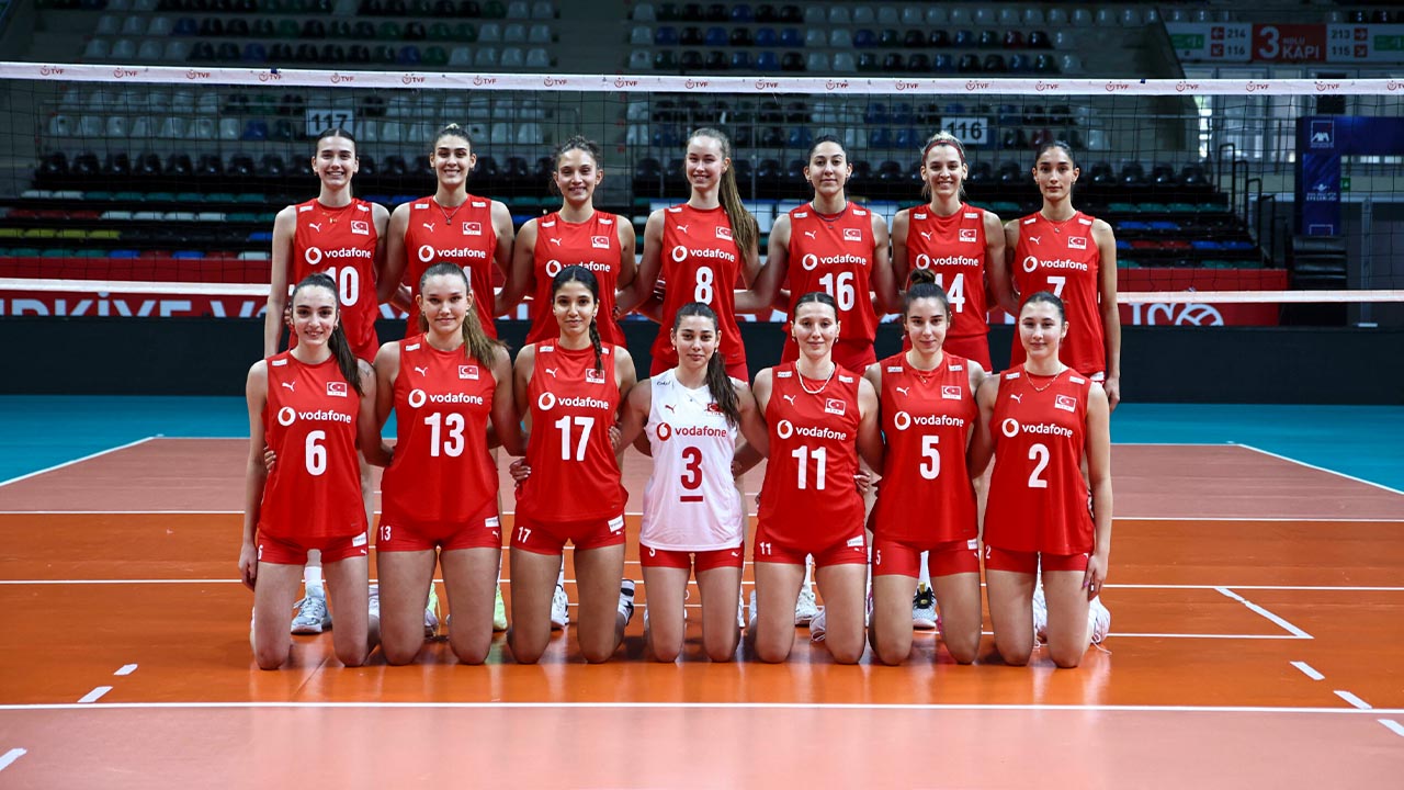 Yalova Voleybol Avrupa Sampiyona Milli Takim Eylul Durgun (5)