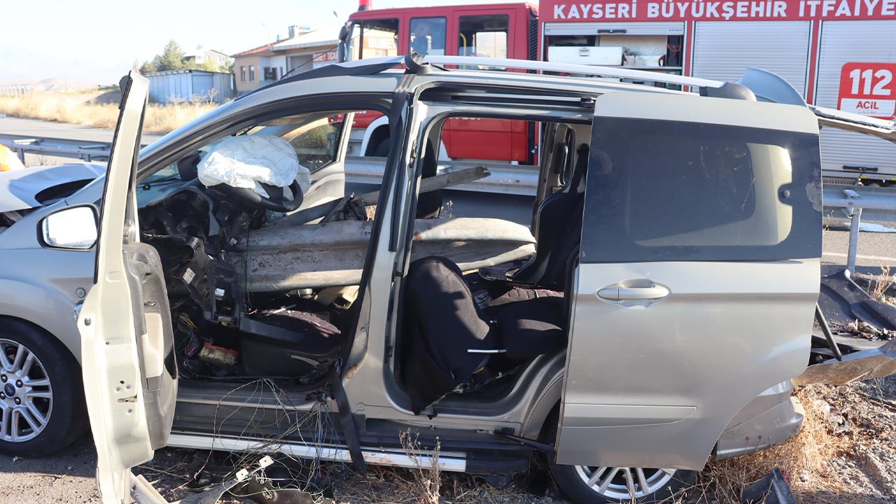 Yalova Mus Ankara Kayseri Otoyol Ticari Taksi Trafik Kaza Olum (6)