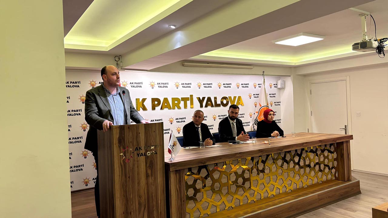 Yalova Ak Parti Merkez Ilce Danisma Meclis Toplanti (2)