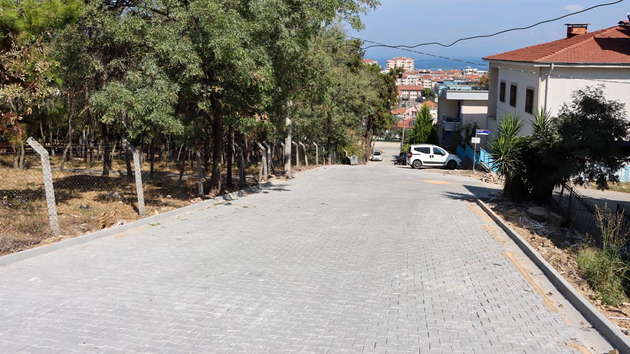 Yalova Belediye Parke Doseme Bayraktepe Mahalle (4)