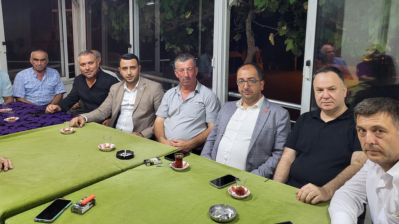 Yalova Chp Il Baskan Meclis Uye Laledere Koy Ziyaret (2)