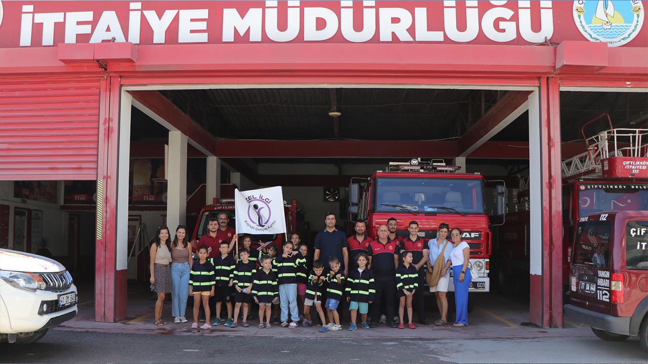 Yalova Ciftlikkoy Belediyesi Itfaiye Ozel Kurs Cocuk Ziyaret (5)