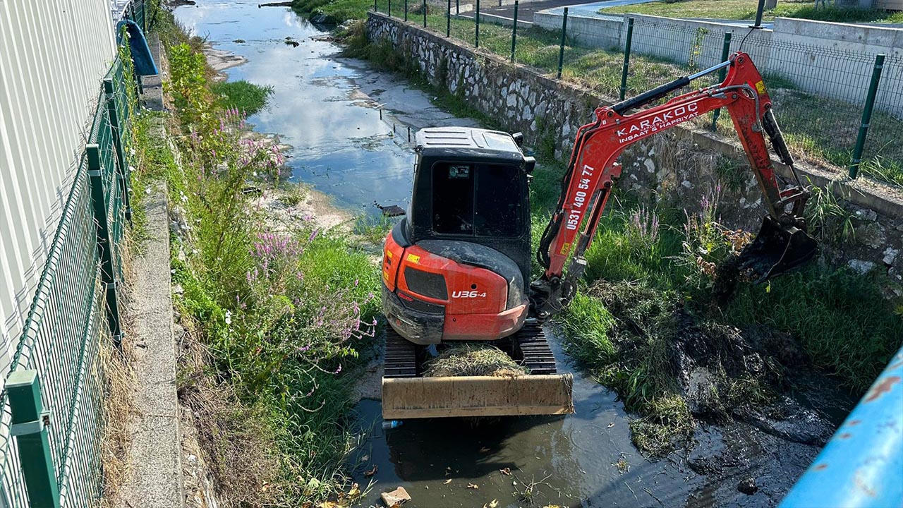 Yalova Ciftlikoy Belediye Temizlik Gacik Dere Islah Calisma (3)