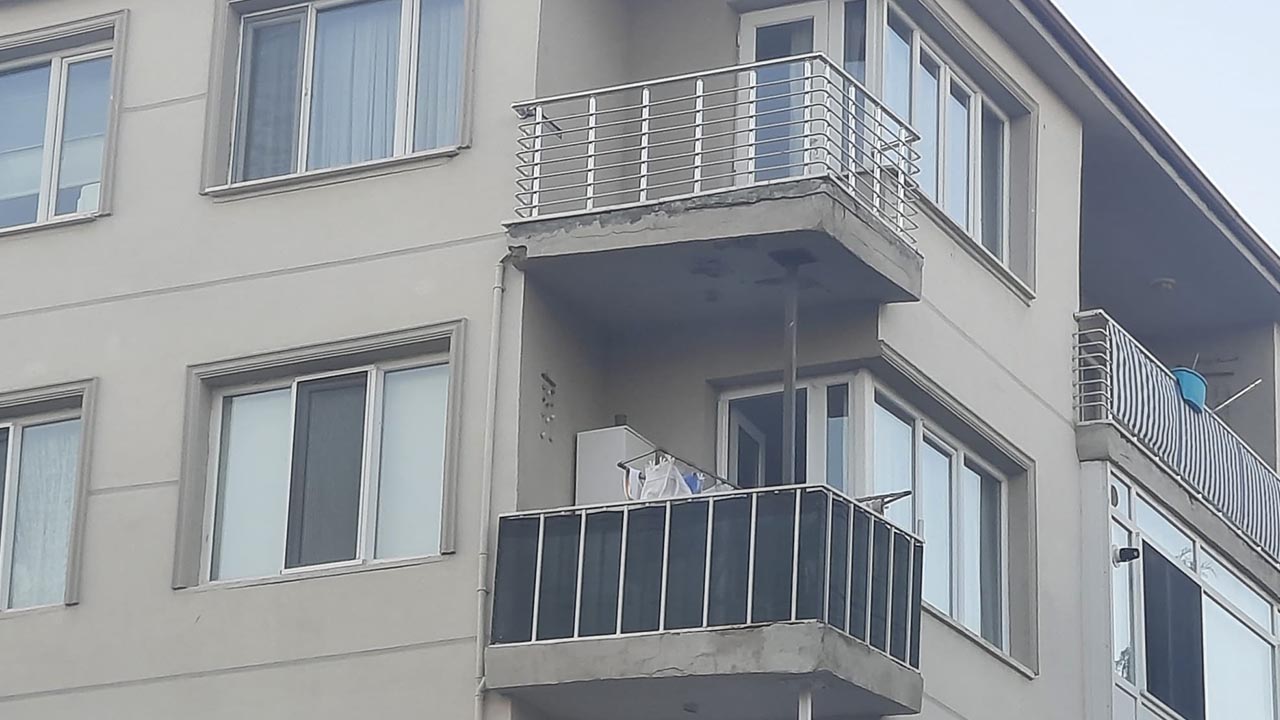 Yalova Deprem Tehlike Ev Egik Balkon Cozum Onlem (3)