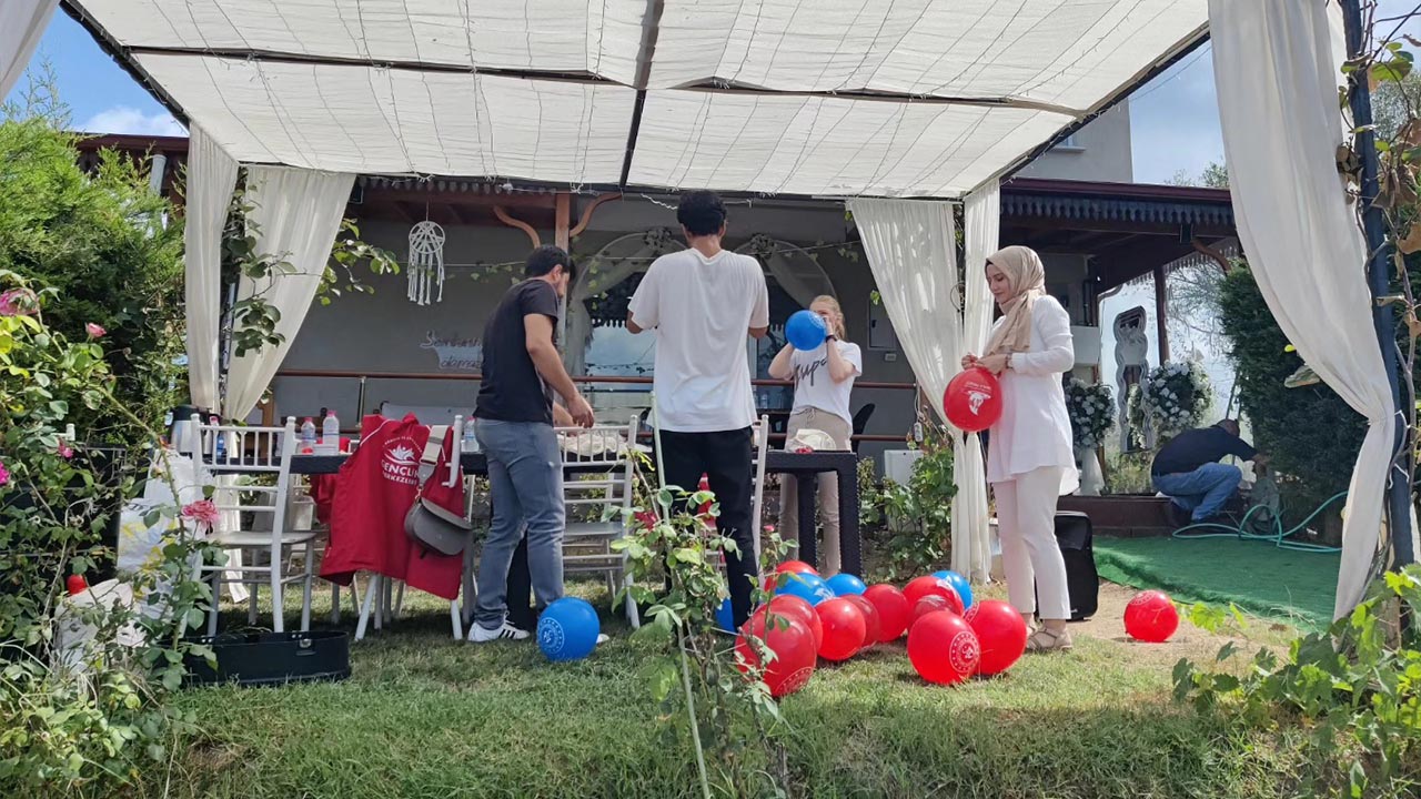 Yalova Genclik Merkez Sosyal Meydan Cocuk Eglence (1)