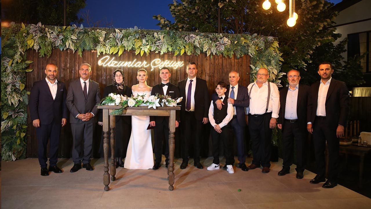 Yalova Kadikoy Belediye Baskan Yilmaz Tavsan Yegen Nikah (3)