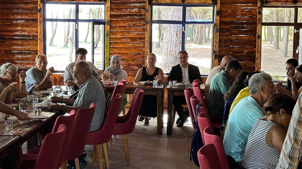 Yalova Kaytazdere Belediye Camlik Sosyal Tesis Konuk (2)