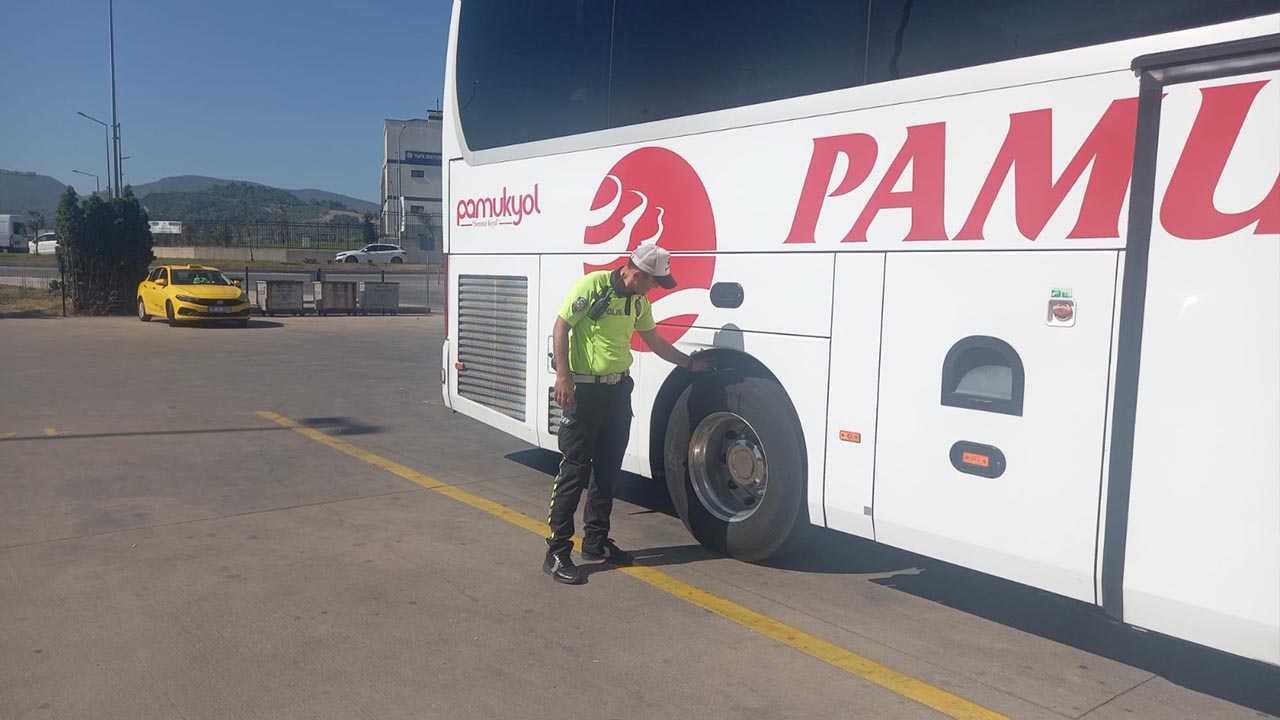 Yalova Sehirlerarasi Otobus Terminal Yolcu Bilgilendirme Denetim (2)