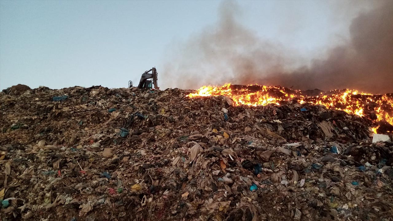 Yalova Yakap Tesis Yangin Itfaiye Ekip Sondurme (3)