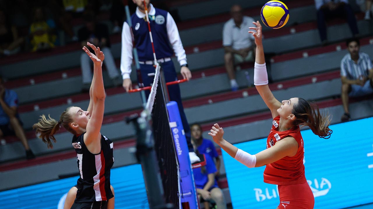 Yalova Avrupa Sampiyona Voleyvol Eylul Durgun Spor (3)