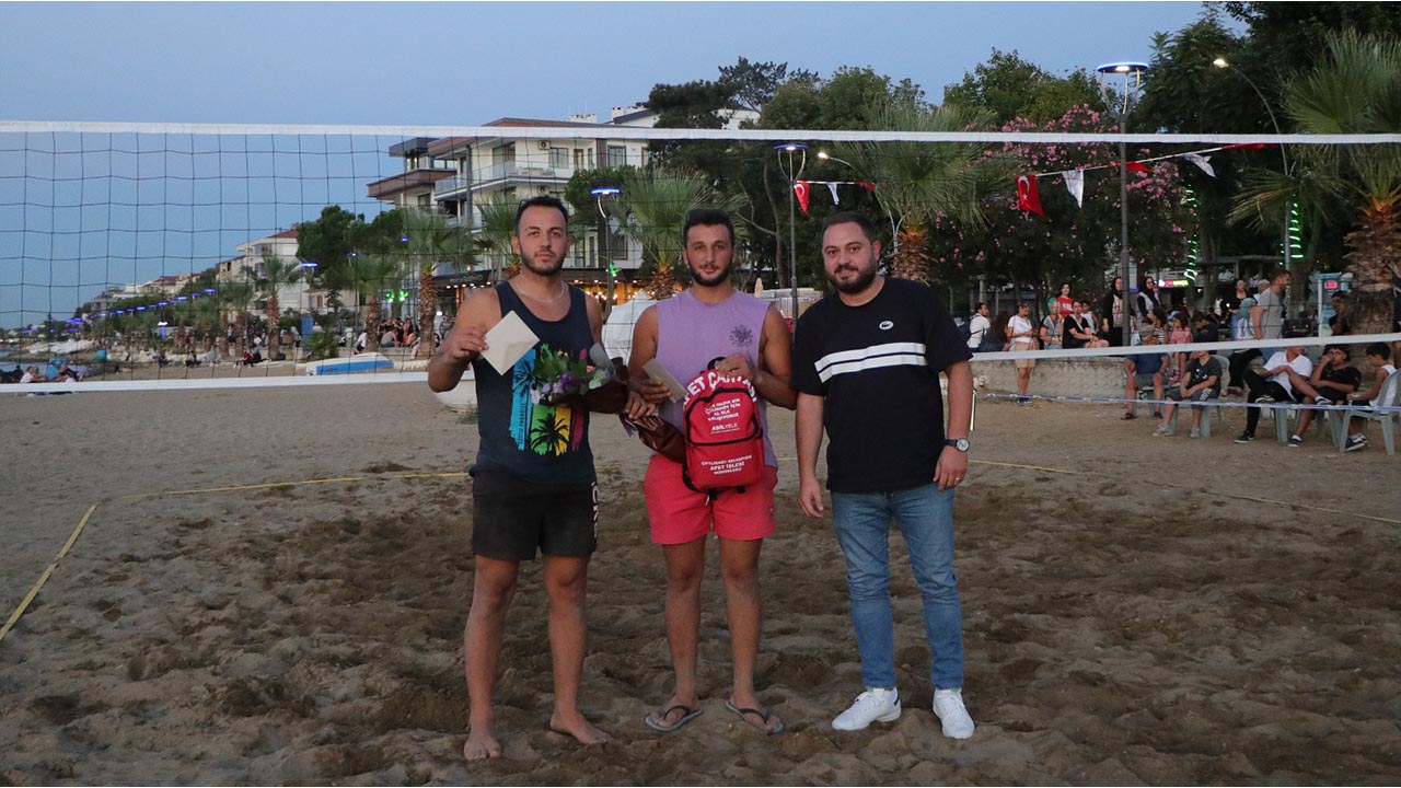 Yalova Ciftlikkoy Belediye Plaj Voleybol Turnuva (5)