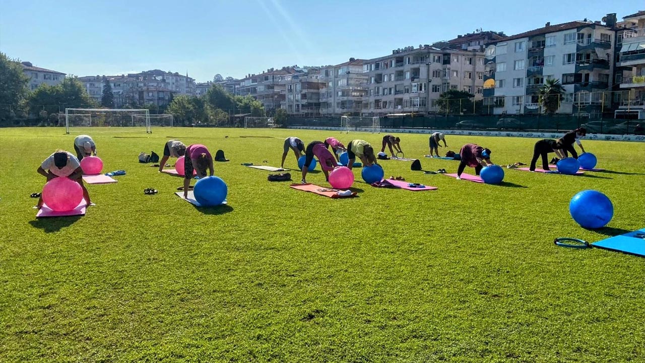 Yalova Cinarcik Belediye Kadin Anne Pilates Gunes (3)