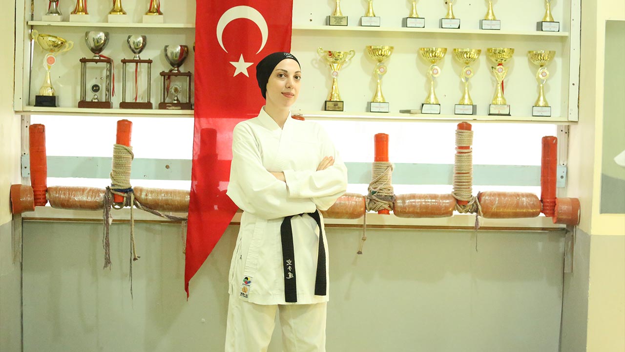 Yalova Eha Karate Kurs Elif Hilal Ayar Ogrenci (1)