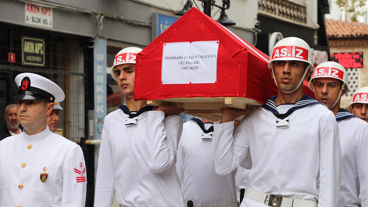 Yalova Emekli Tabip Albay Abdulkadir Zekai Yukselen Kalp Kriz Vefat (3)