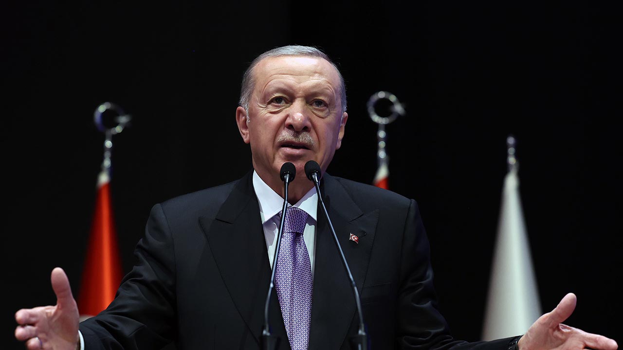 Cumhurbaşkanı Akp Başkan Recep Tayyip Erdoğan Özgür Özel Chp (3)