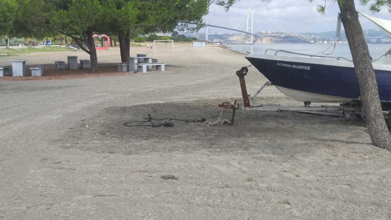 Yalova Altinova Belediye Personel Calisma Baskan Faaliyetler (2)