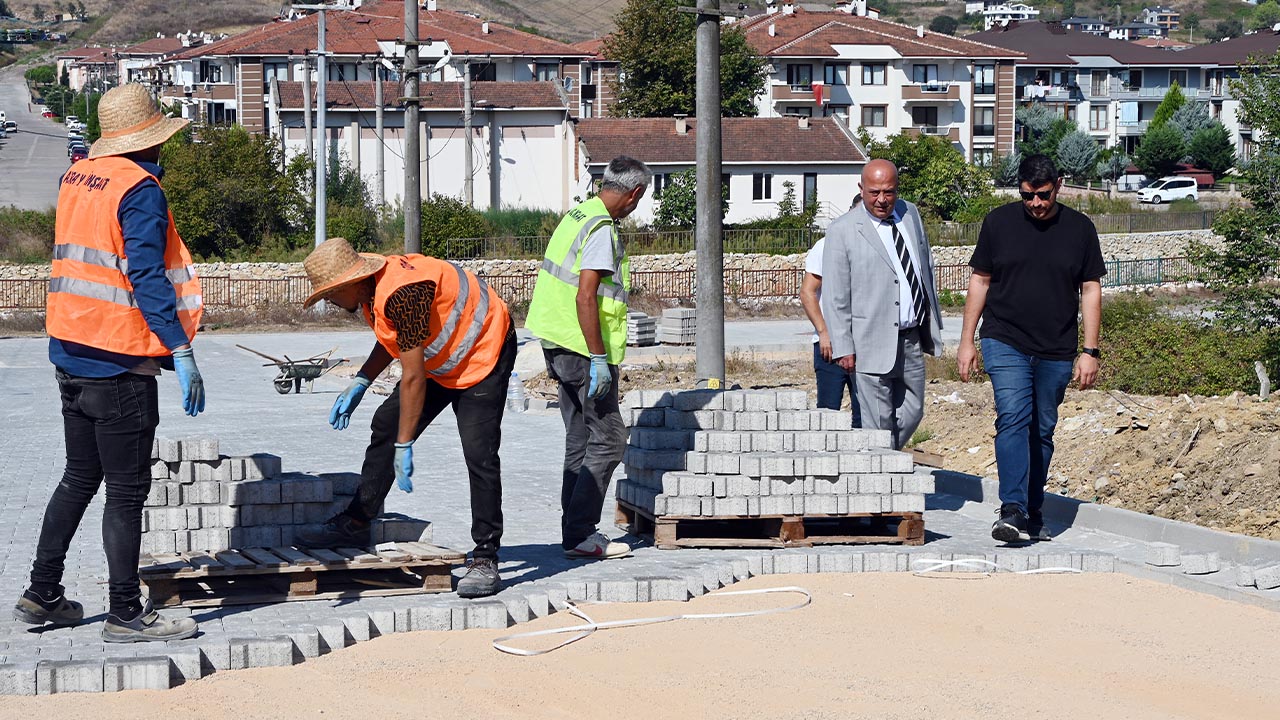 Yalova Belediye Bayraktepe Adnan Menderes Mahalle Calisma Faaliyet (3)