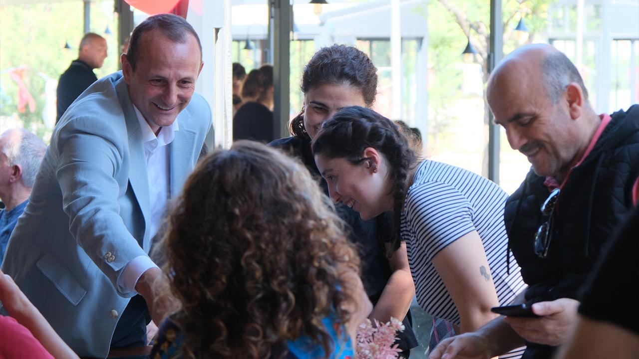 Yalova Ciftlikkoy Belediye Baskan Sakli Bahce Sosyal Tesis Engelli Birey Etkinlik (5)