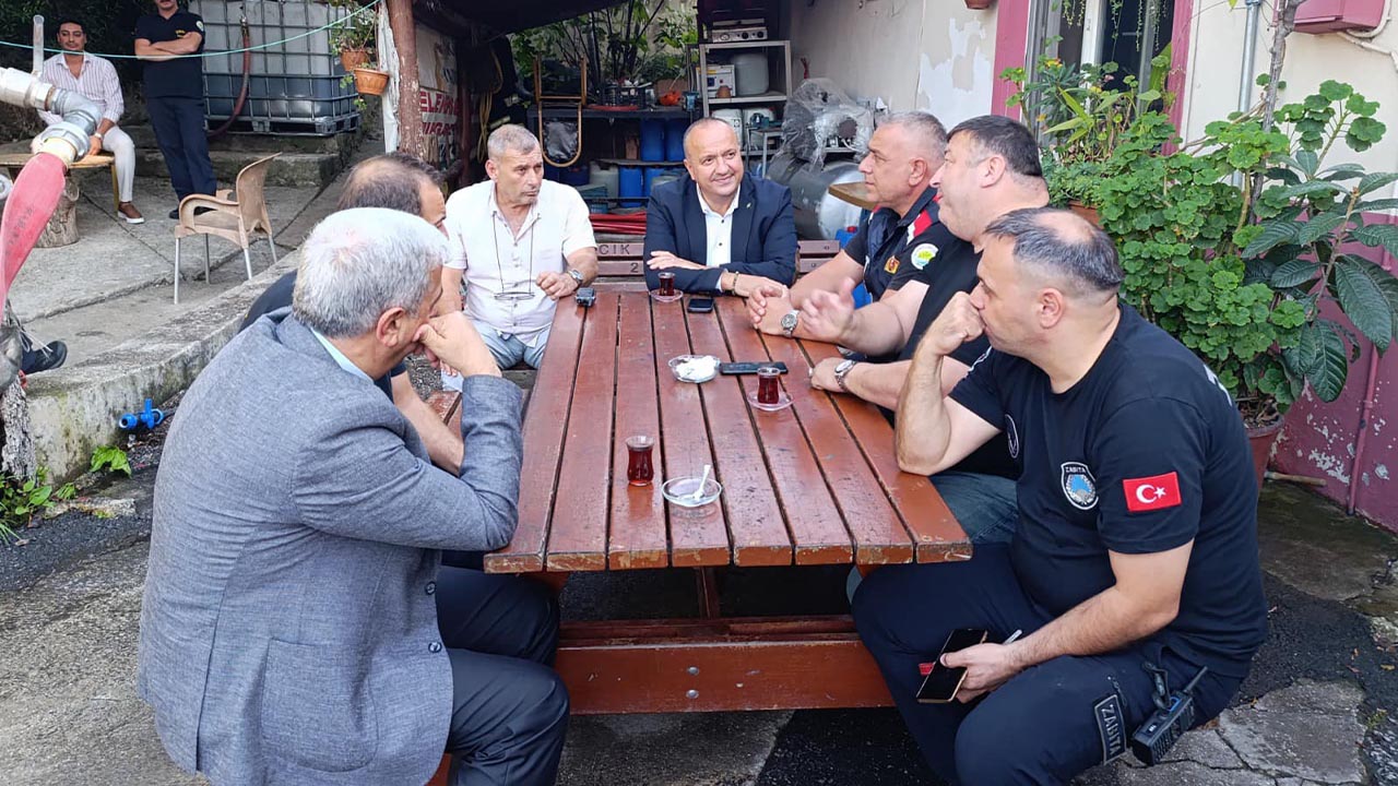 Yalova Cinarcik Belediye Baskan Itfaiye Hafta Nefer Ziyaret Kutlama (1)